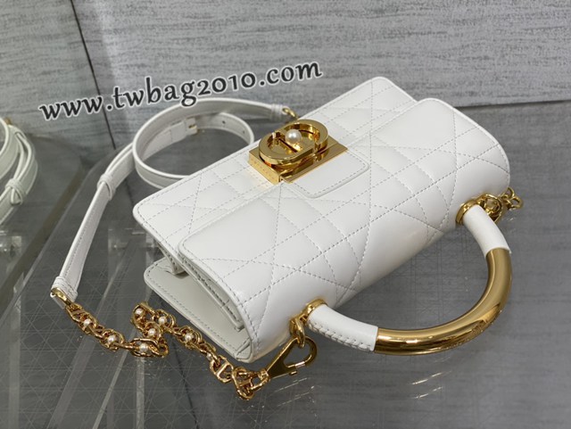 Dior专柜新款迪奥高仿原单Ange链条包珍珠链条羊皮手提肩背包 djfk1307